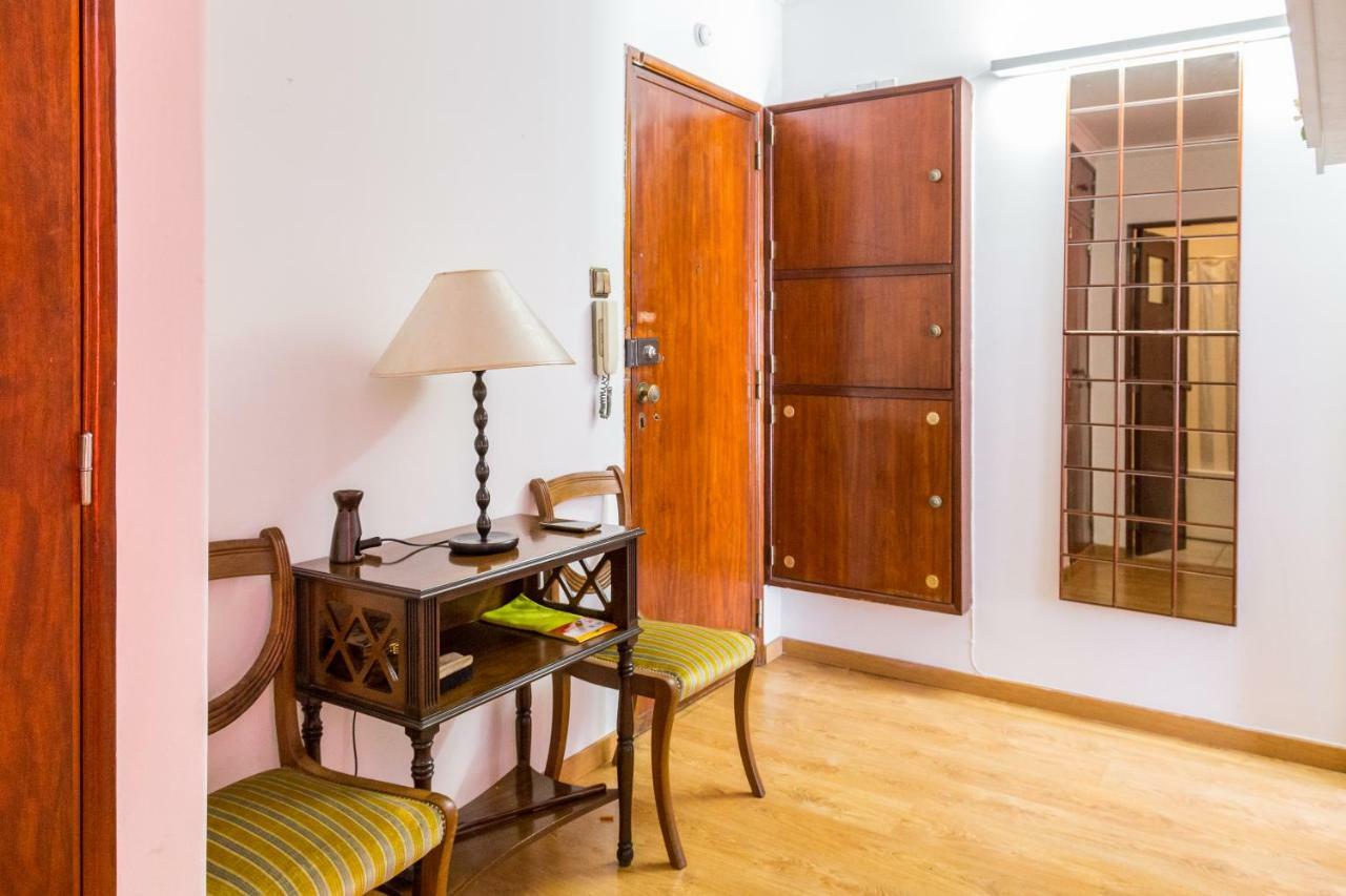 Apartamento In Downtown Near Metro Station Lisboa